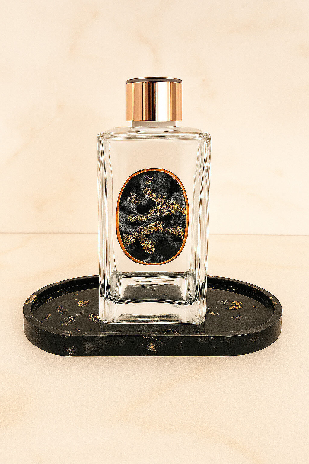 20250915_1106_Frasco de Perfume Elegante_remix_01k56v1bbzedrtmh3cfxdean9a